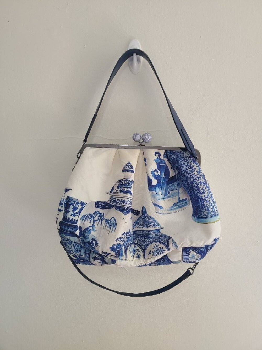 Weekend Max Mara Pasticcino Shoulder Bag Large Canvas MinaudièreBlue White